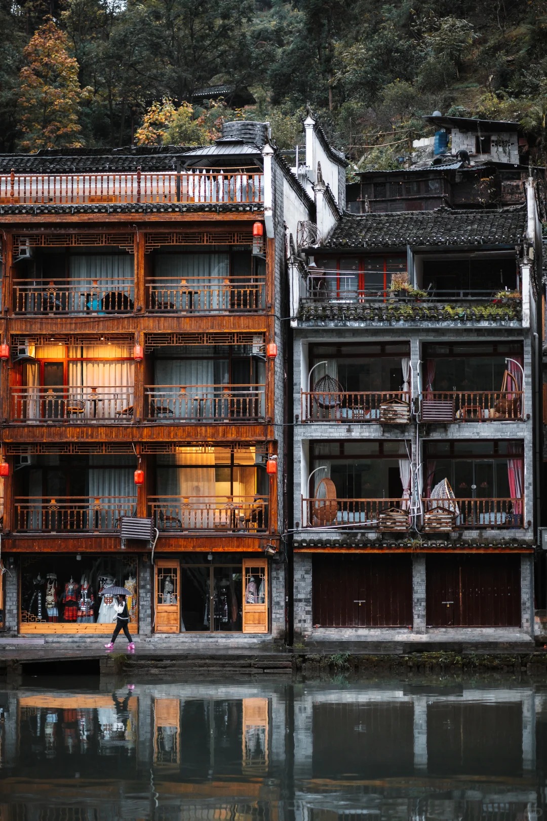 Fenghuang ancient town_5_scott Howes_湖南凤凰-来自52tours 我爱旅游网